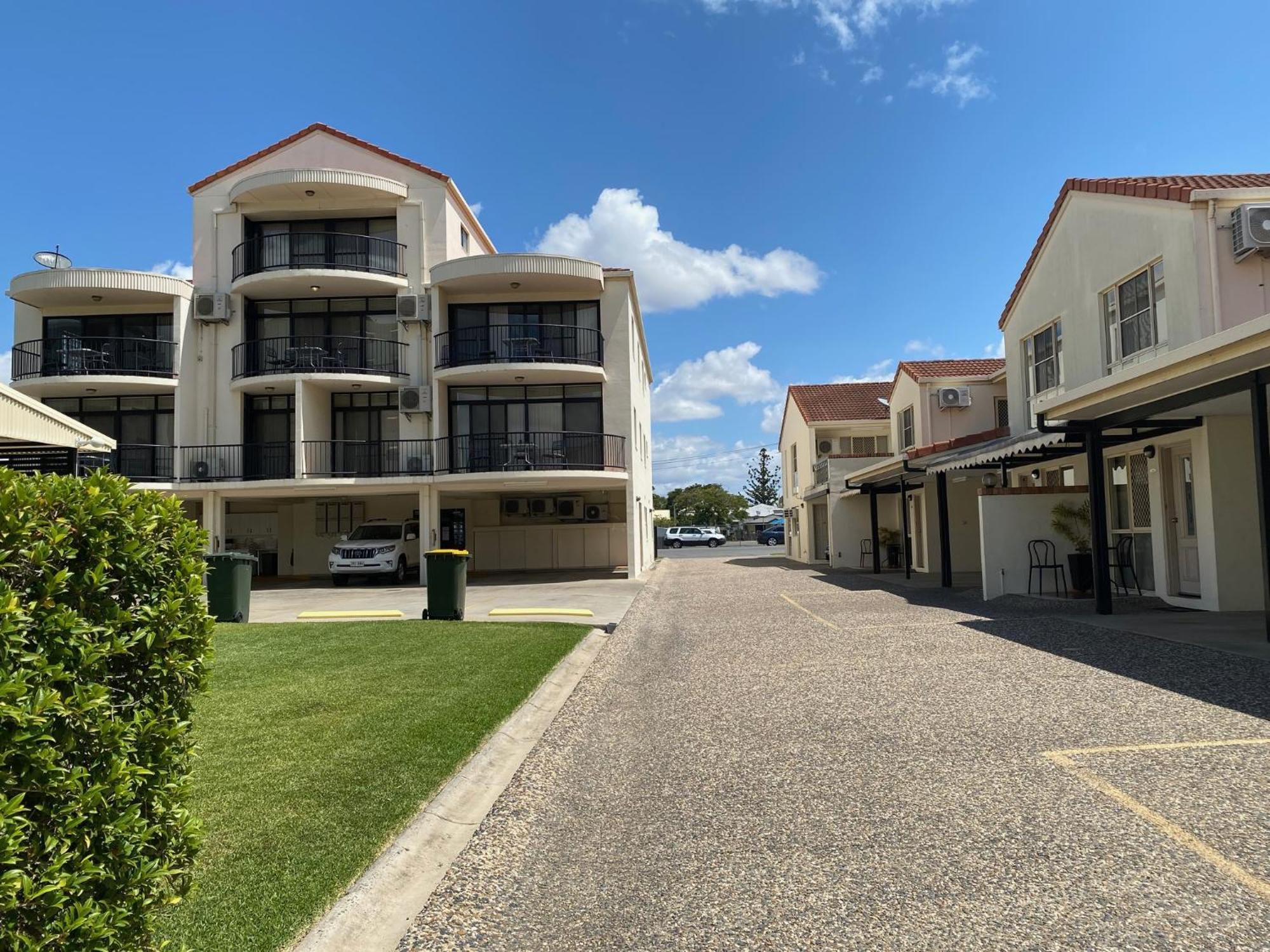 Cityville Apartamentos de lujo&Motel Rockhampton Exterior foto